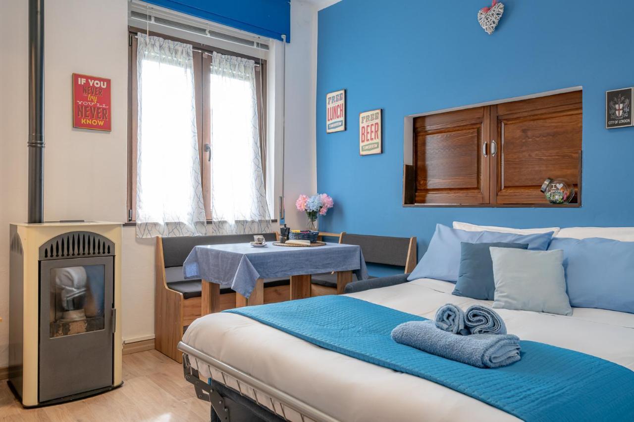 Bilocale blue relax Apartment Erba Exterior foto